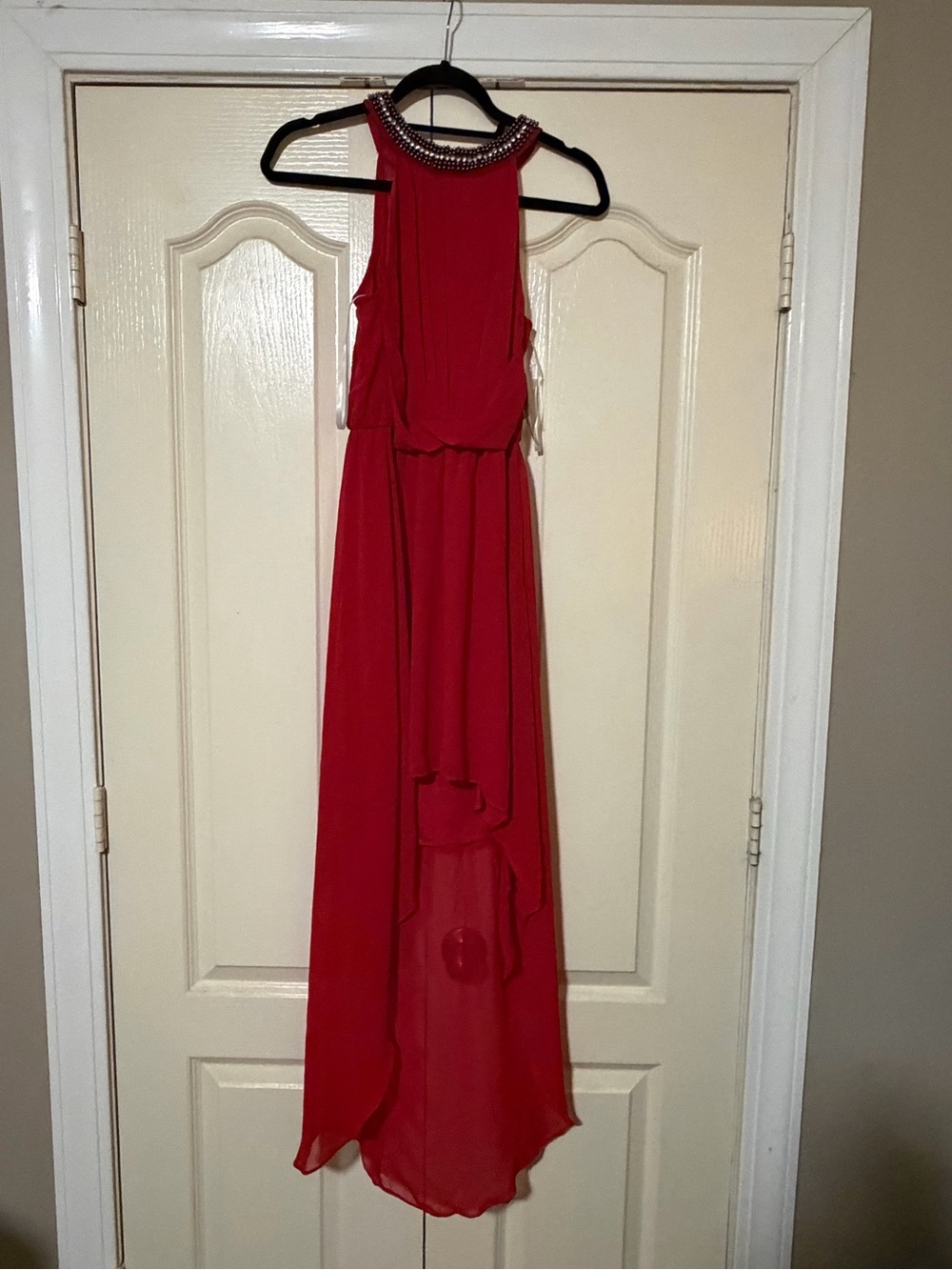 Elegant Red Beaded-Neck High-Low Maxi Dress - Women's